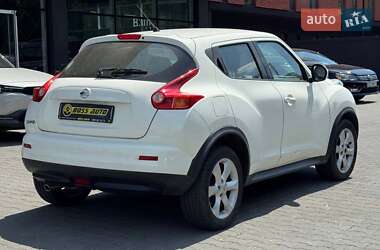 Внедорожник / Кроссовер Nissan Juke 2012 в 