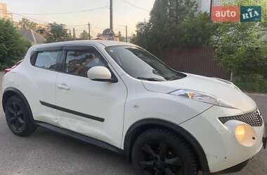 Внедорожник / Кроссовер Nissan Juke 2012 в 