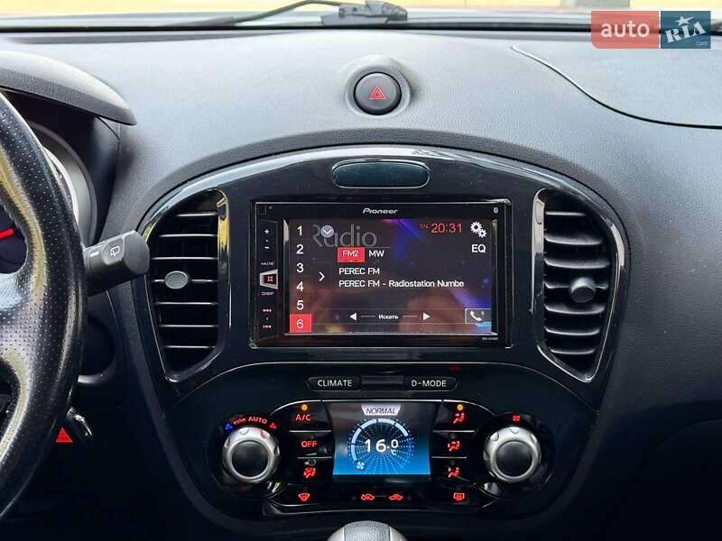 Позашляховик / Кросовер Nissan Juke 2011 в Києві