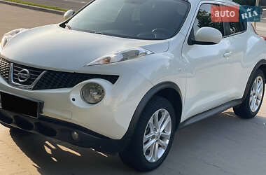 Внедорожник / Кроссовер Nissan Juke 2011 в 