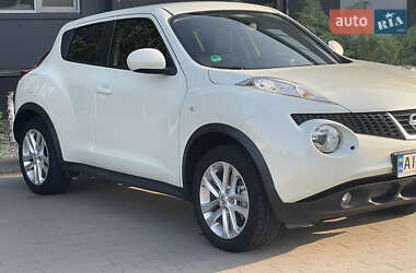 Внедорожник / Кроссовер Nissan Juke 2011 в 
