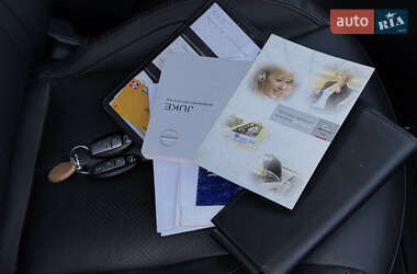 Внедорожник / Кроссовер Nissan Juke 2012 в 