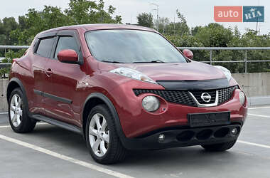 Позашляховик / Кросовер Nissan Juke 2012 в Києві