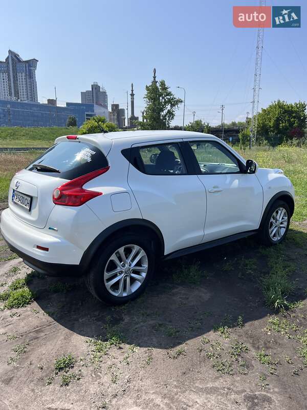 Внедорожник / Кроссовер Nissan Juke 2013 в Киеве