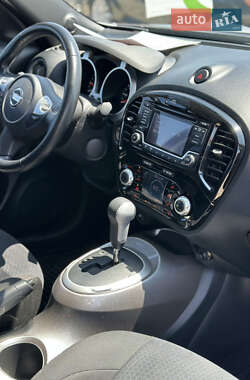 Внедорожник / Кроссовер Nissan Juke 2015 в 