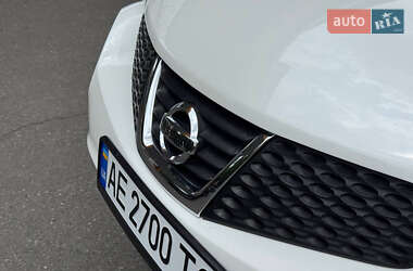 Внедорожник / Кроссовер Nissan Juke 2013 в 