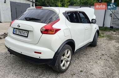 Внедорожник / Кроссовер Nissan Juke 2012 в 
