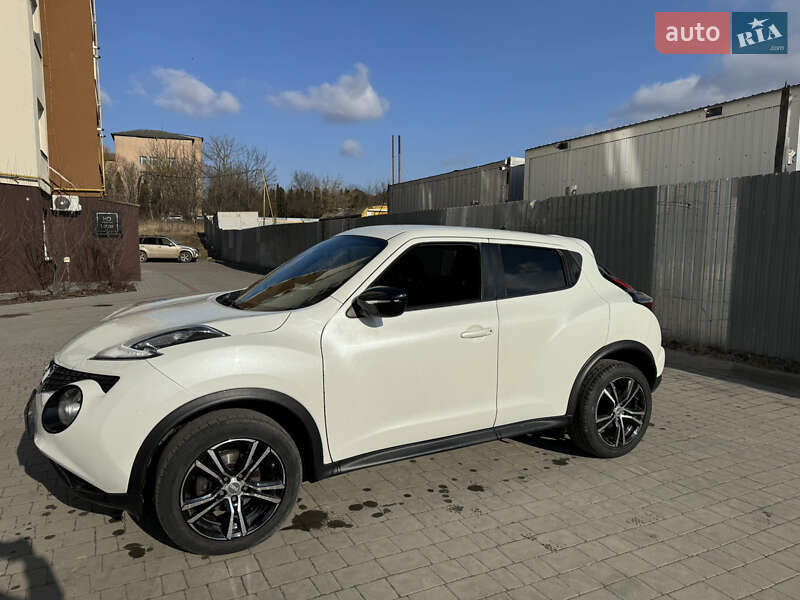Позашляховик / Кросовер Nissan Juke 2015 в Дубні