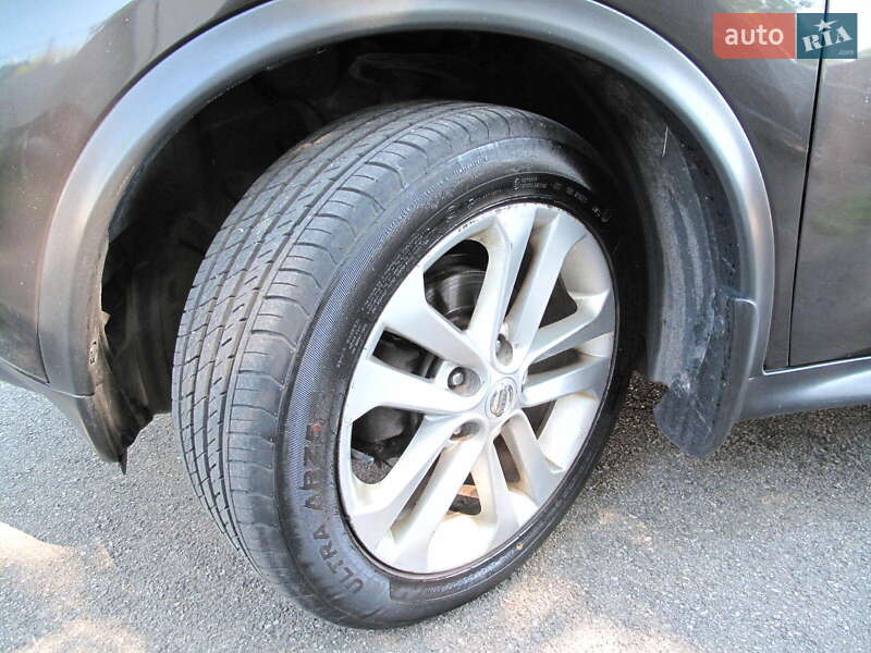 Внедорожник / Кроссовер Nissan Juke 2011 в Киеве