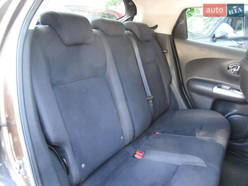 Внедорожник / Кроссовер Nissan Juke 2011 в Киеве