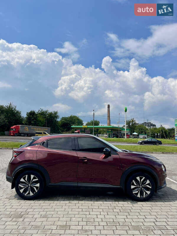 Позашляховик / Кросовер Nissan Juke 2022 в Львові