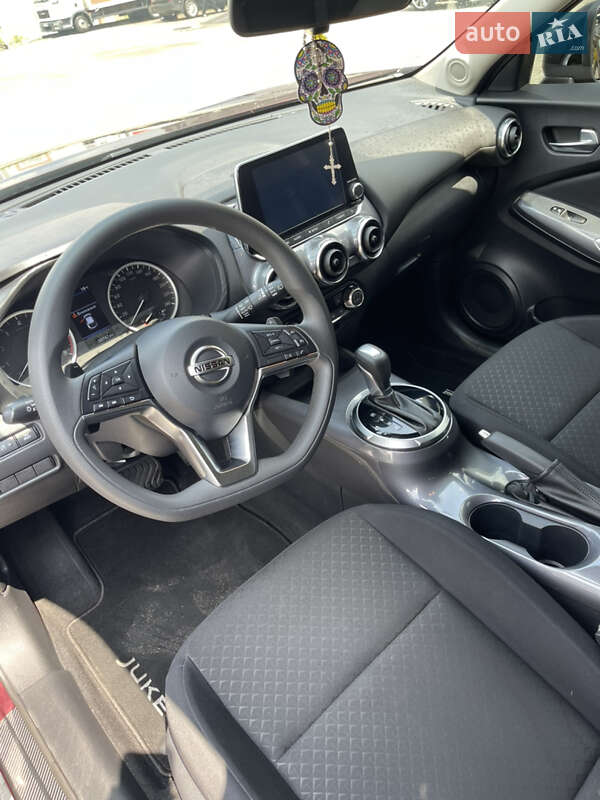 Позашляховик / Кросовер Nissan Juke 2022 в Львові