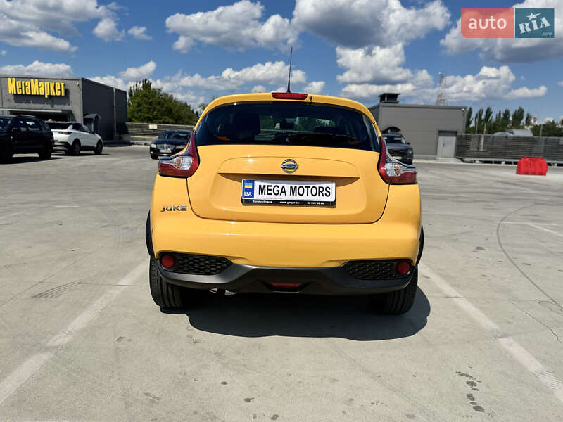 Позашляховик / Кросовер Nissan Juke 2015 в Києві