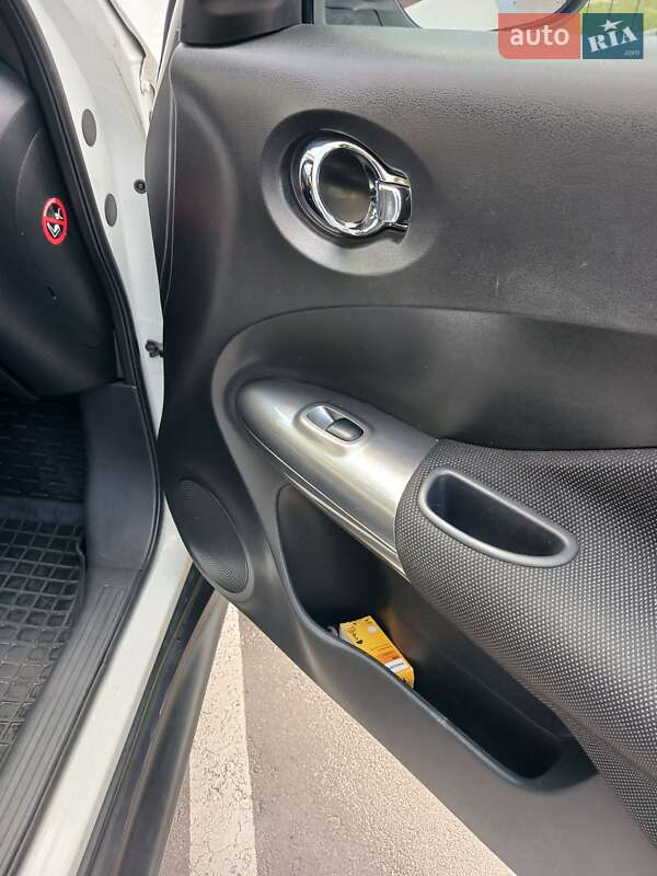 Внедорожник / Кроссовер Nissan Juke 2011 в Киеве