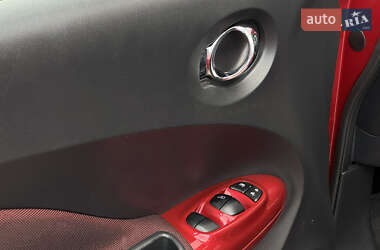 Внедорожник / Кроссовер Nissan Juke 2012 в 