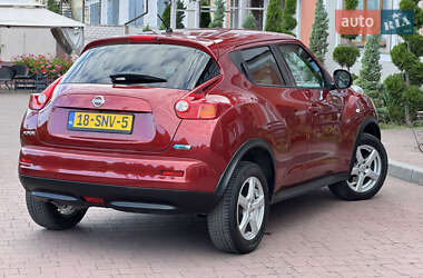 Внедорожник / Кроссовер Nissan Juke 2012 в 