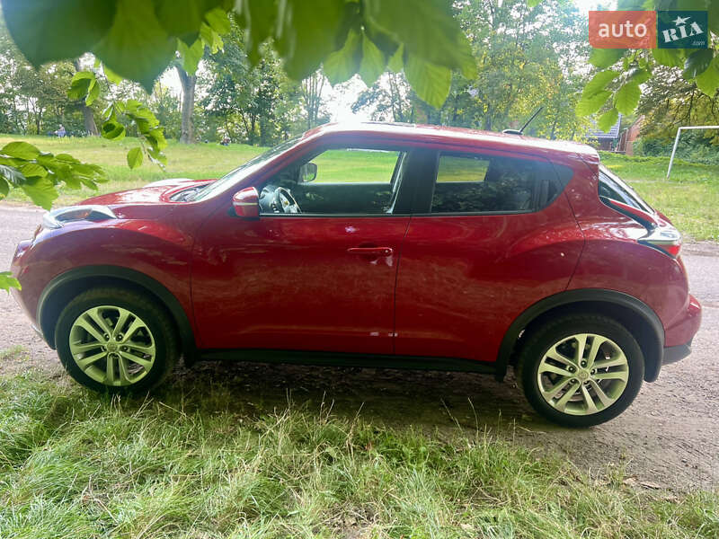 Позашляховик / Кросовер Nissan Juke 2015 в Львові