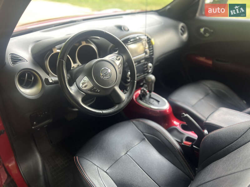 Позашляховик / Кросовер Nissan Juke 2015 в Львові