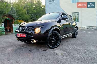 Позашляховик / Кросовер Nissan Juke 2011 в Дубні