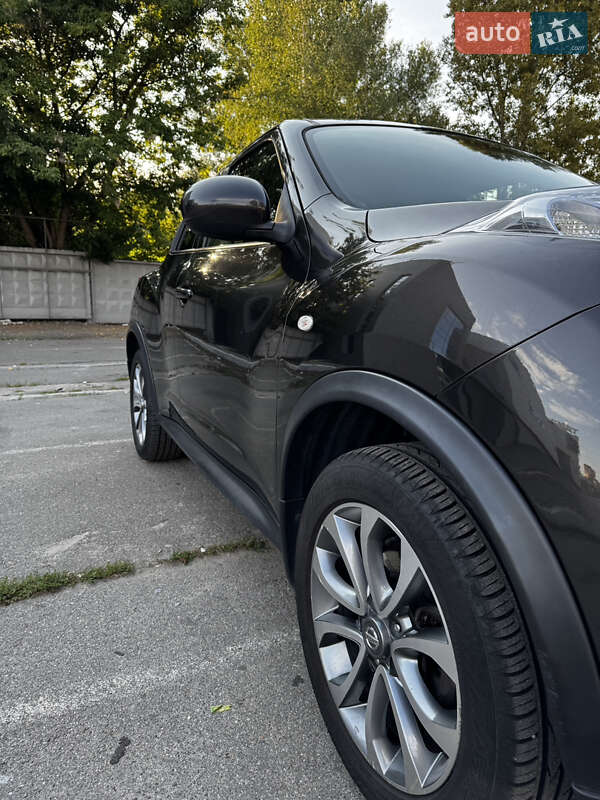 Позашляховик / Кросовер Nissan Juke 2013 в Києві