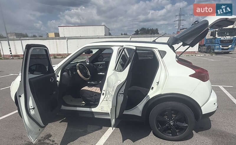 Позашляховик / Кросовер Nissan Juke 2011 в Києві