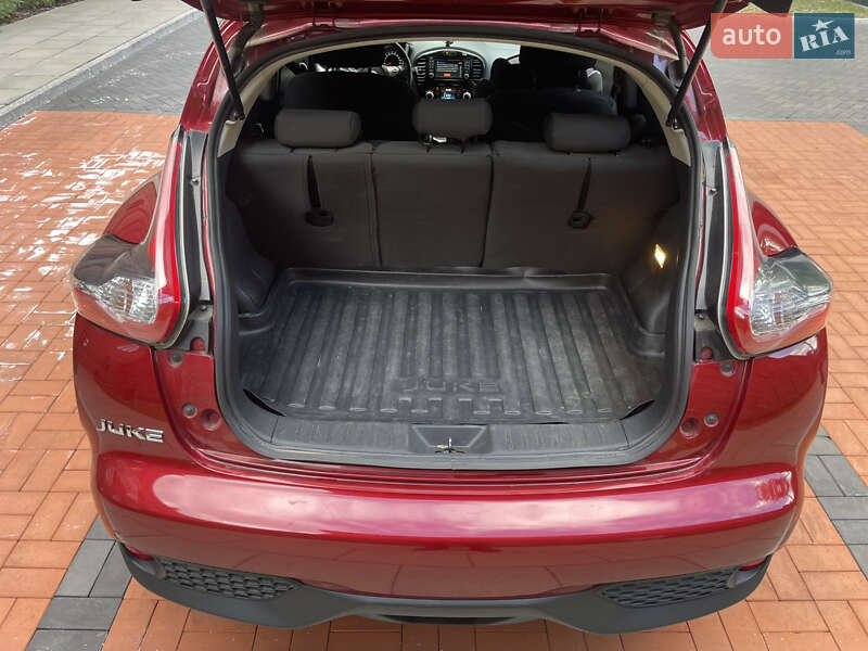 Позашляховик / Кросовер Nissan Juke 2017 в Івано-Франківську