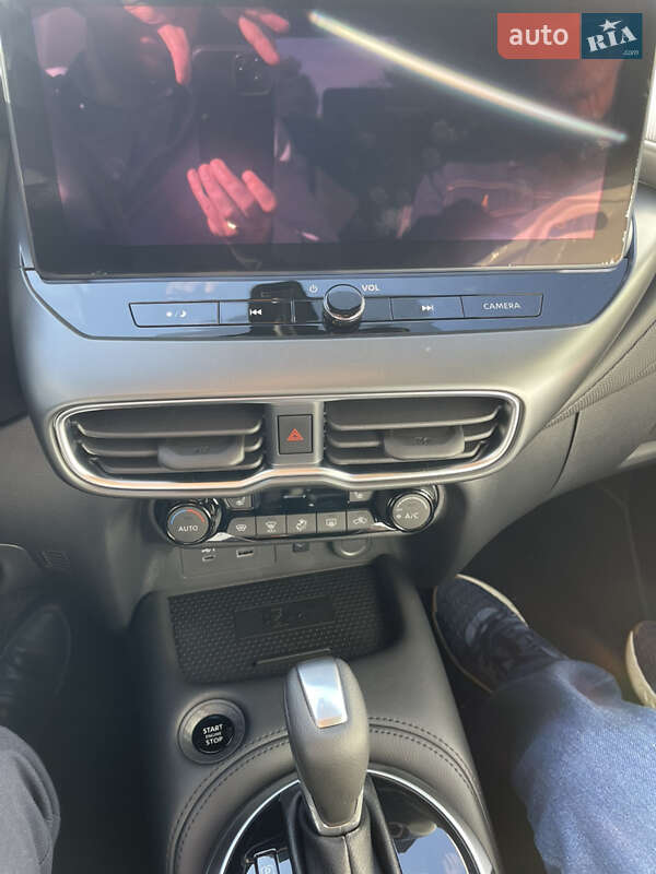 Внедорожник / Кроссовер Nissan Juke 2024 в Киеве фото 15 Внедорожник / Кроссовер Nissan Juke 2024 в Киеве