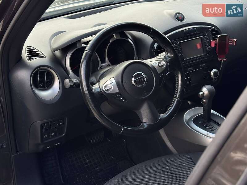 Внедорожник / Кроссовер Nissan Juke 2013 в Каменец-Подольском