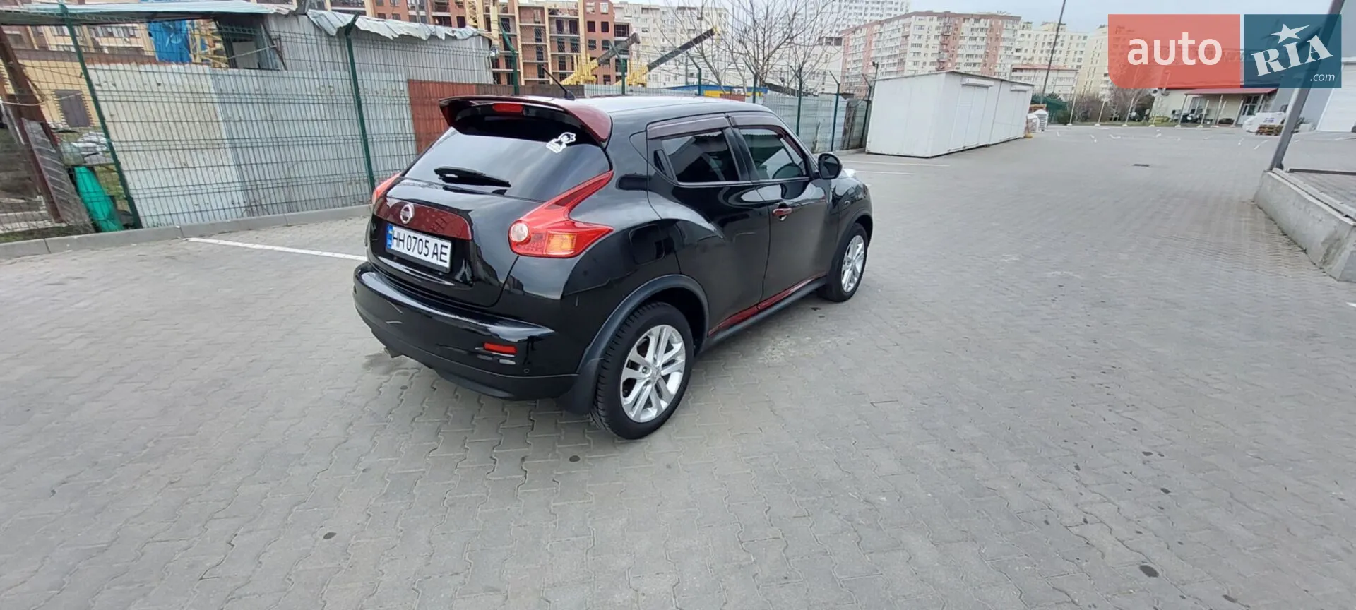 2011 Nissan Juke - фото 1