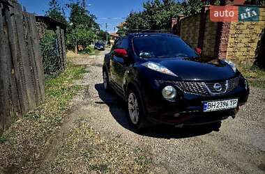 Позашляховик / Кросовер Nissan Juke 2011 в Запоріжжі