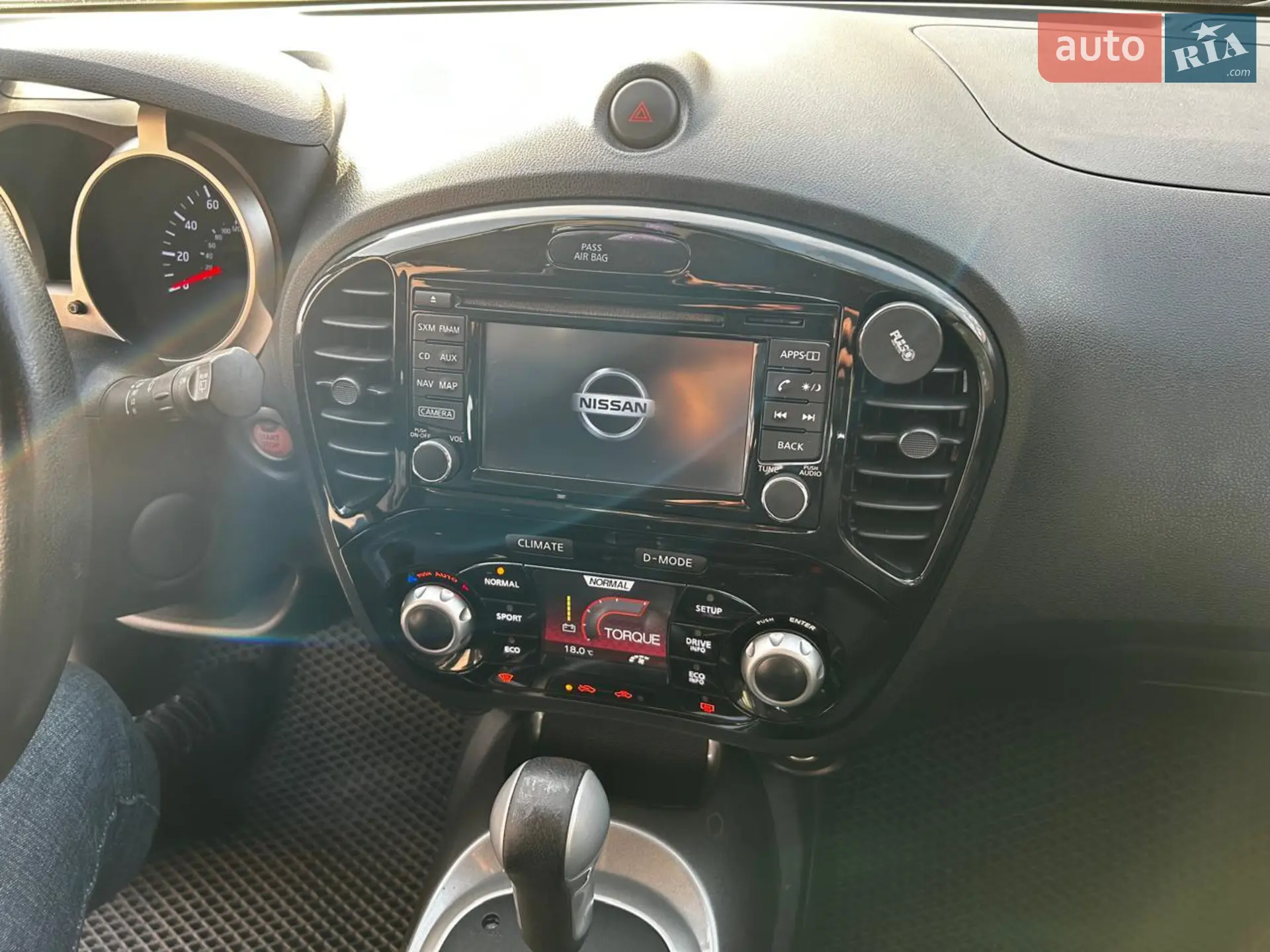 2017 Nissan Juke - мініатюра 11