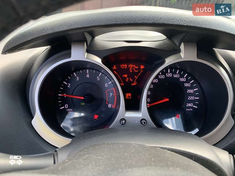 Внедорожник / Кроссовер Nissan Juke 2013 в Ивано-Франковске