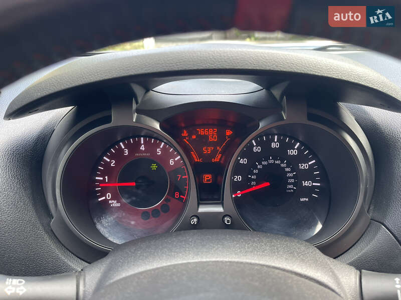 Внедорожник / Кроссовер Nissan Juke 2014 в Днепре