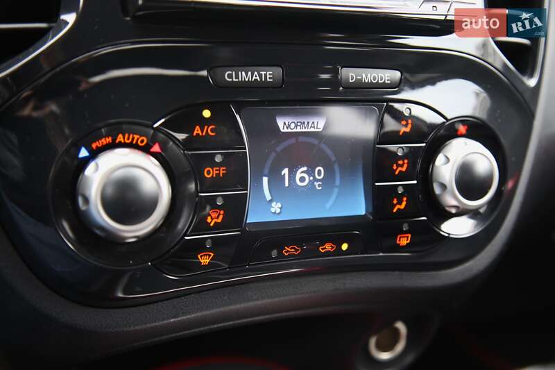 Внедорожник / Кроссовер Nissan Juke 2012 в Харькове