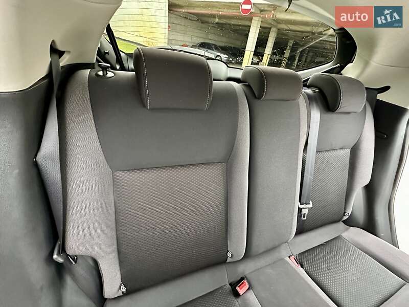 Внедорожник / Кроссовер Nissan Juke 2019 в Киеве