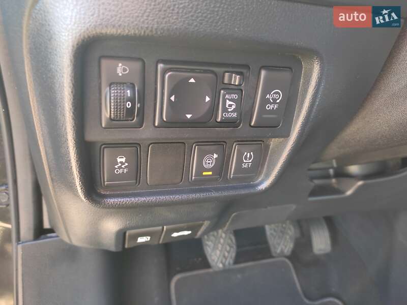 Внедорожник / Кроссовер Nissan Juke 2015 в Звягеле фото 4 Внедорожник / Кроссовер Nissan Juke 2015 в Звягеле