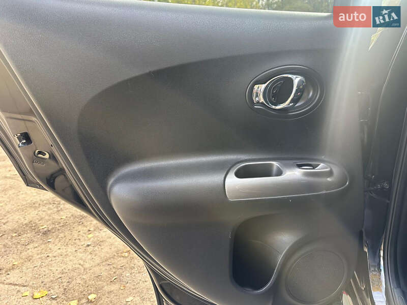 Позашляховик / Кросовер Nissan Juke 2013 в Львові