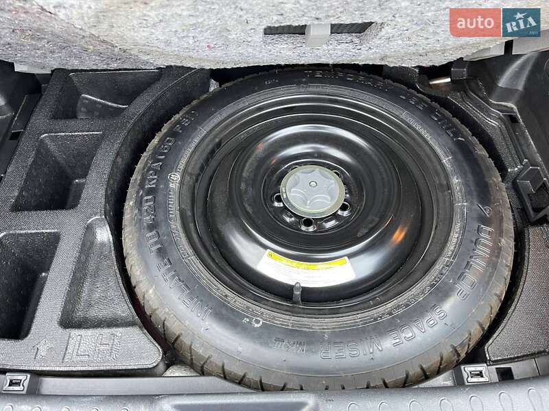 Внедорожник / Кроссовер Nissan Juke 2015 в Днепре фото 51 Внедорожник / Кроссовер Nissan Juke 2015 в Днепре