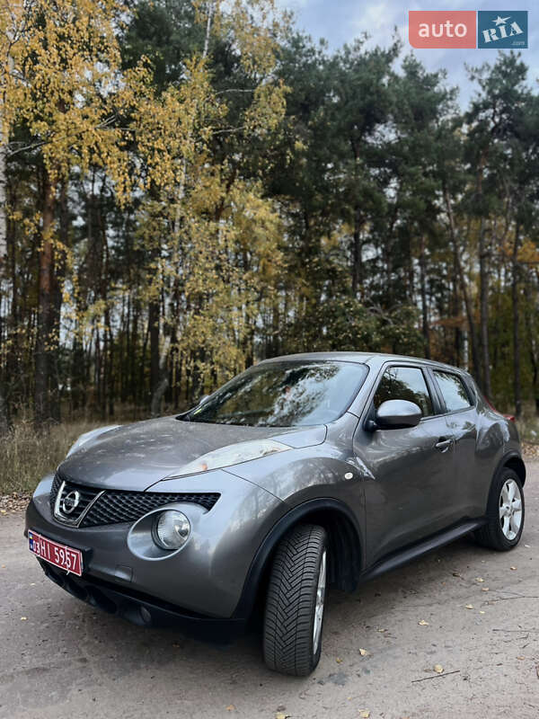 Позашляховик / Кросовер Nissan Juke 2011 в Охтирці