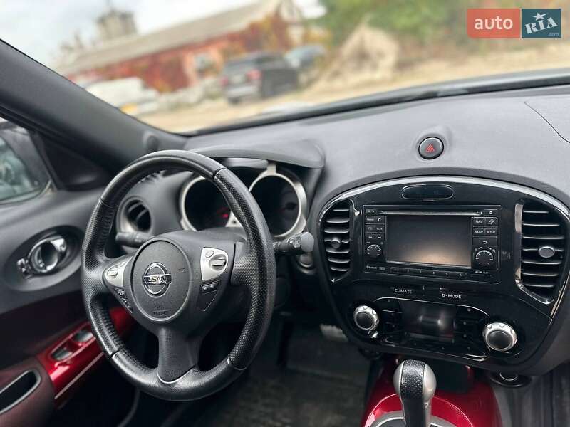 Позашляховик / Кросовер Nissan Juke 2012 в Києві