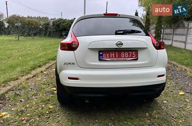 Внедорожник / Кроссовер Nissan Juke 2011 в 