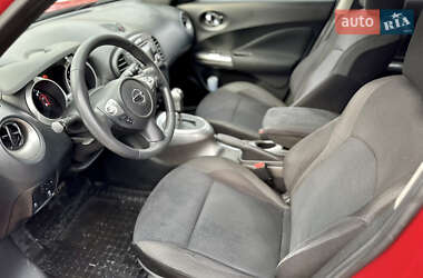 Позашляховик / Кросовер Nissan Juke 2014 в 