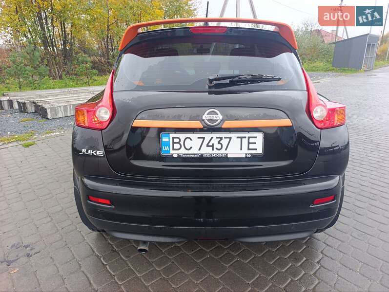 Внедорожник / Кроссовер Nissan Juke 2014 в Львове