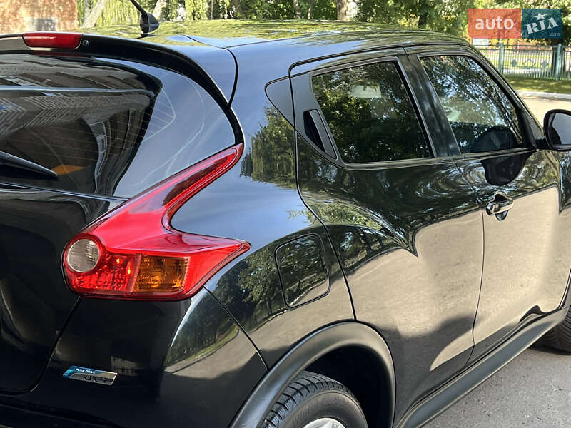 Внедорожник / Кроссовер Nissan Juke 2011 в Ковеле