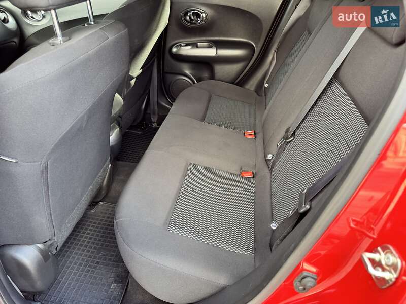 Позашляховик / Кросовер Nissan Juke 2018 в Києві