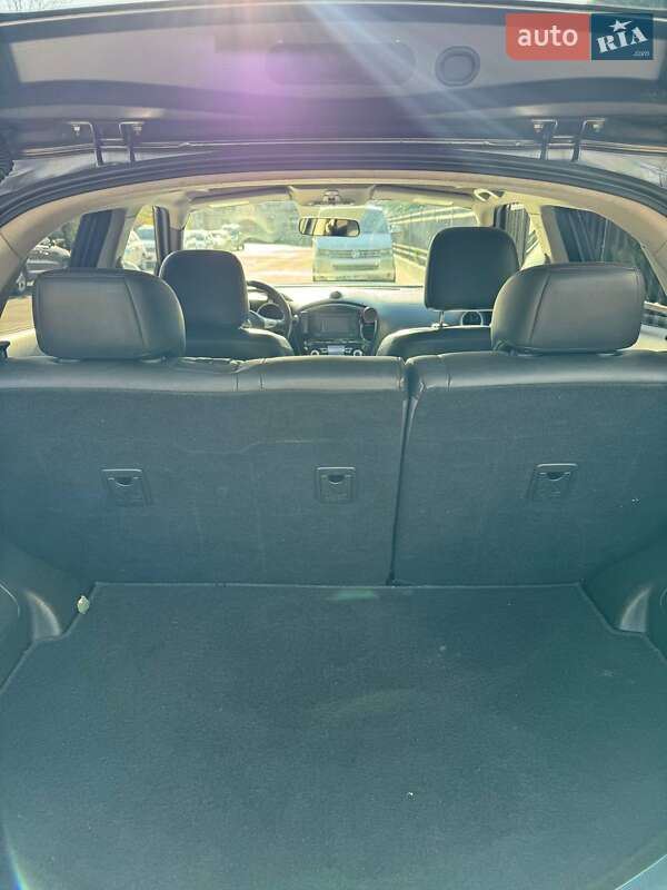 Позашляховик / Кросовер Nissan Juke 2011 в Львові