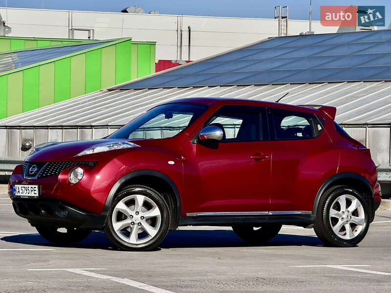 Внедорожник / Кроссовер Nissan Juke 2013 в Киеве