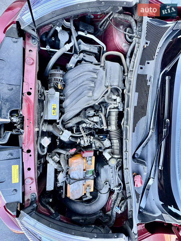 Внедорожник / Кроссовер Nissan Juke 2013 в Киеве