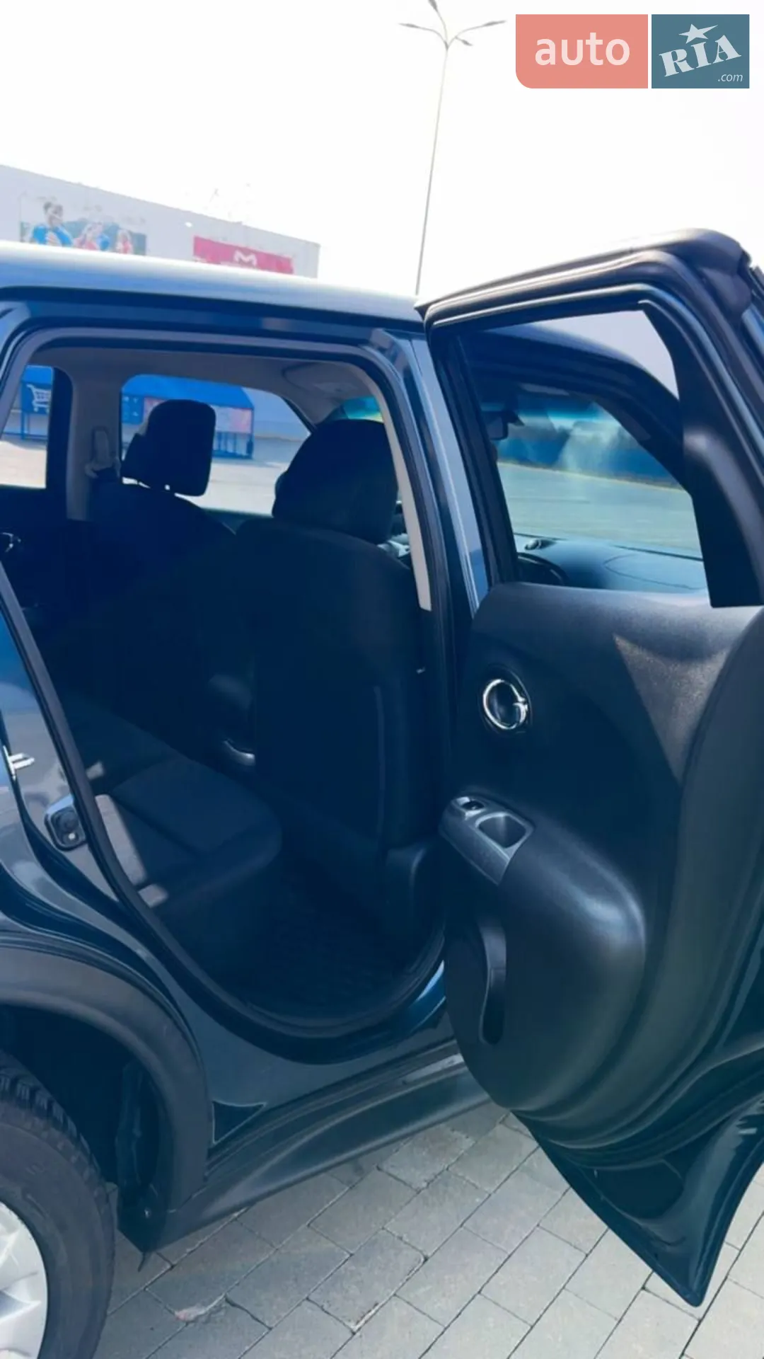 2014 Nissan Juke - мініатюра 2