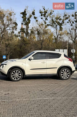 Позашляховик / Кросовер Nissan Juke 2013 в Рівному